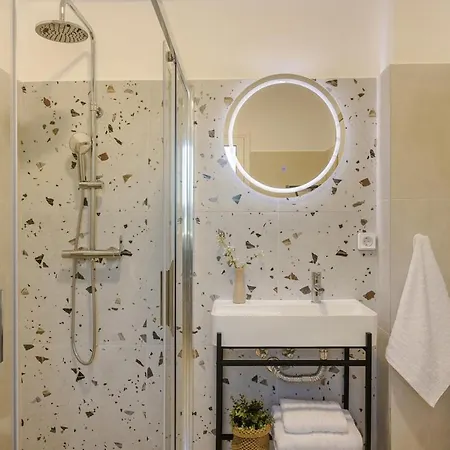 Villa Olive Grove *